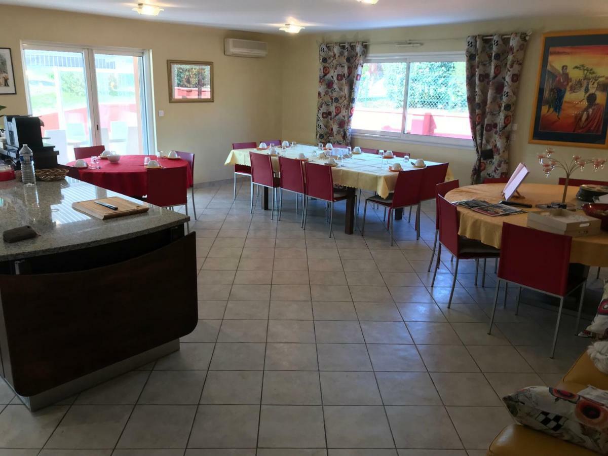 Chambres D'Hotes La Coloniale Varetz Dış mekan fotoğraf